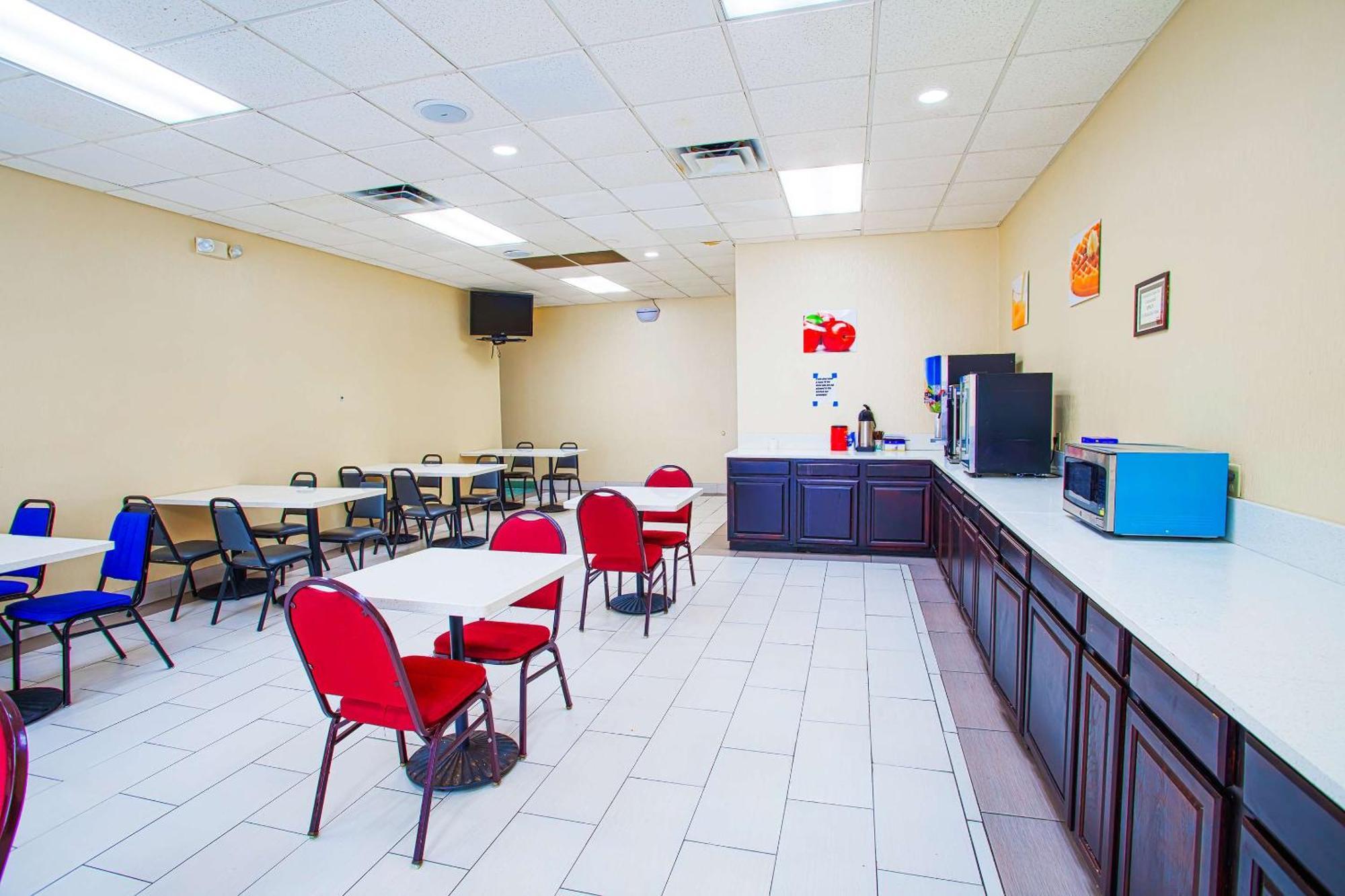 Americas Best Value Inn Winston-Salem Exterior photo